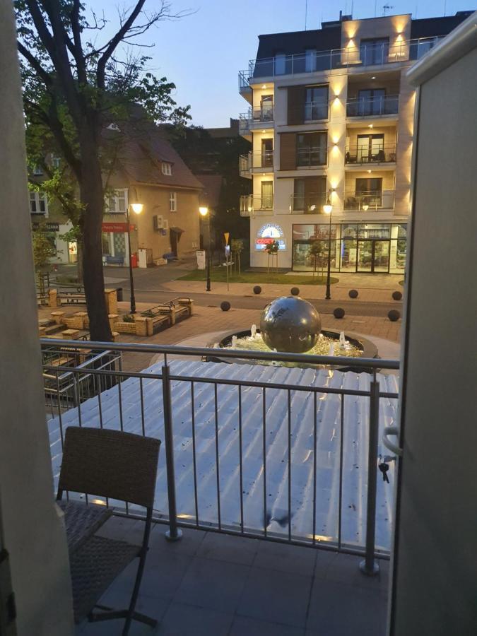 Apartament Sto Metrow Od Morza Świnoujście  Eksteriør billede