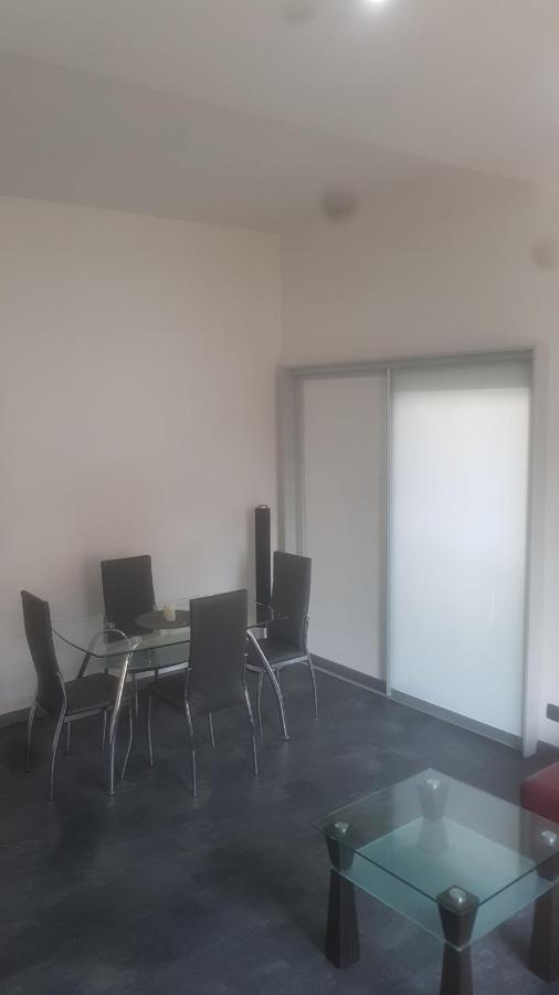 Apartament Sto Metrow Od Morza Świnoujście  Eksteriør billede
